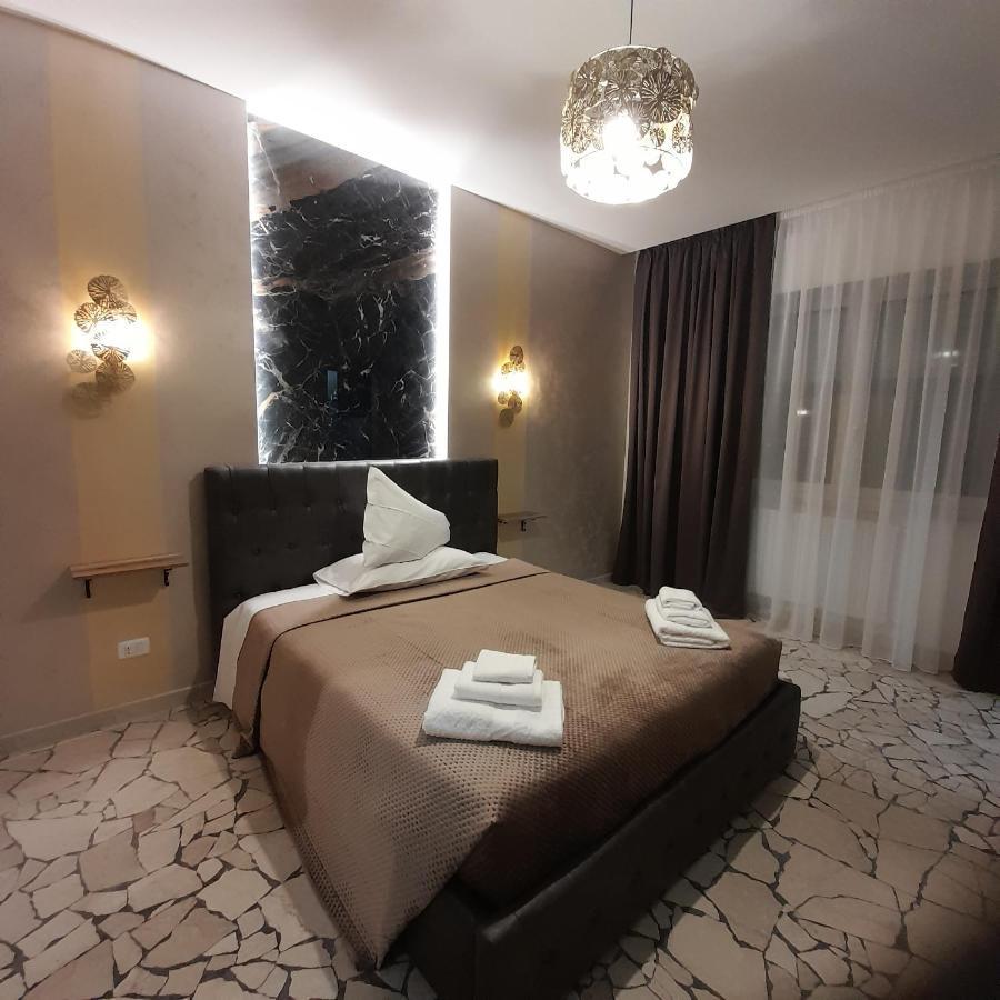 Residenza N&D Luxury Appartement Bari Buitenkant foto