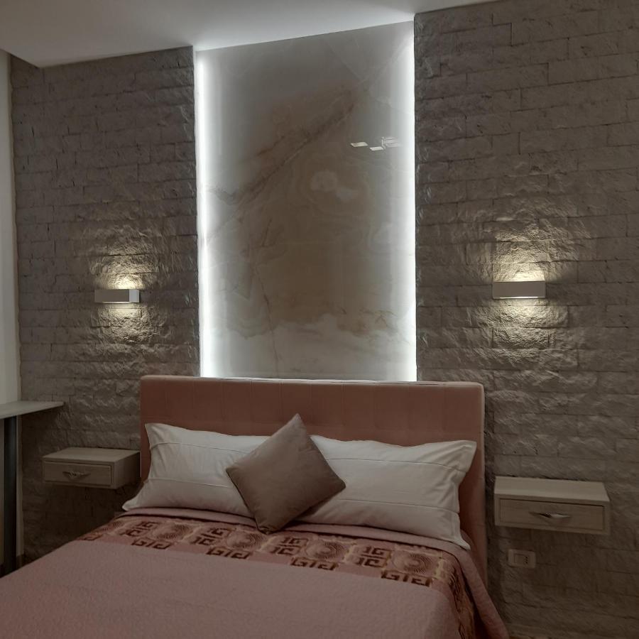 Residenza N&D Luxury Appartement Bari Buitenkant foto