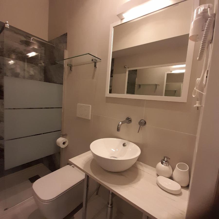 Residenza N&D Luxury Appartement Bari Buitenkant foto