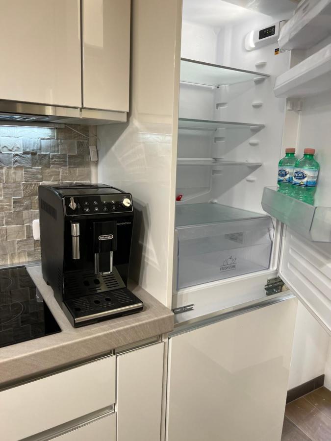 Residenza N&D Luxury Appartement Bari Buitenkant foto