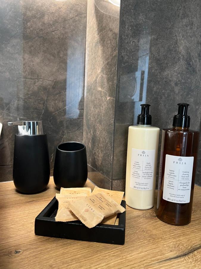 Residenza N&D Luxury Appartement Bari Buitenkant foto